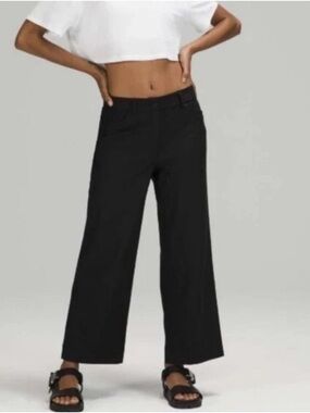 Lululemon City Sleek Wide Leg 7/8 Pants Black Size 28 High Rise NWOT